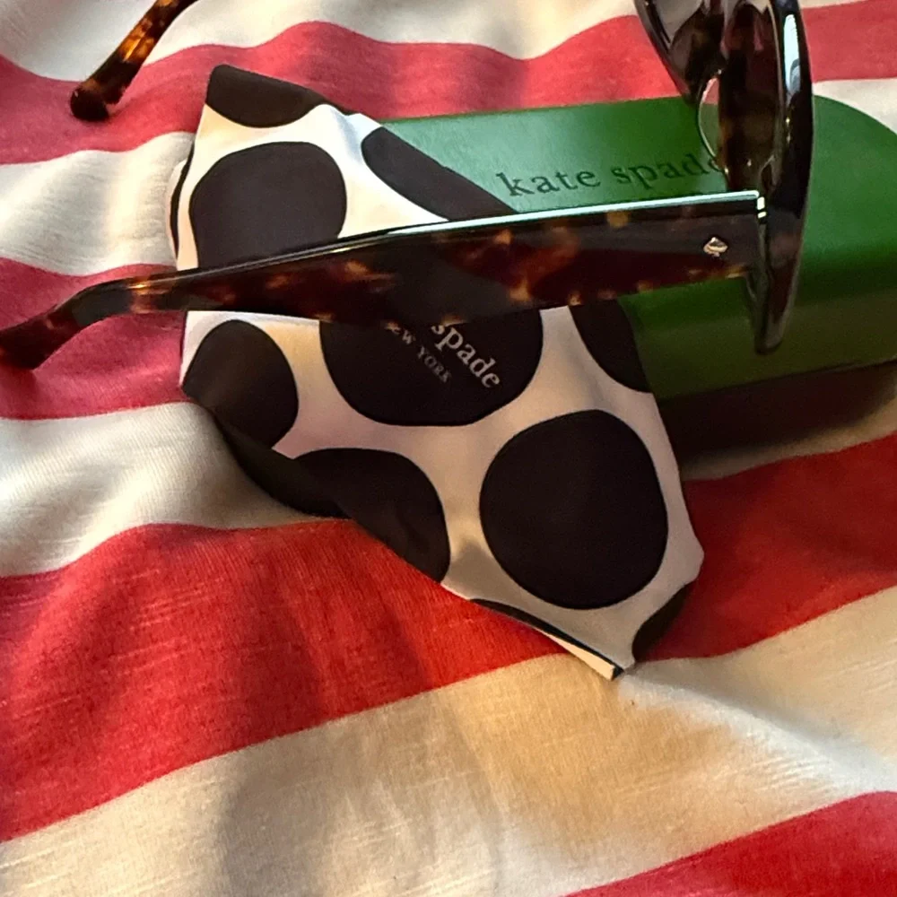 kate spade Bellamy S0086 Tortoiseshell Square Sunglasses Brown/Black Pattern NIC